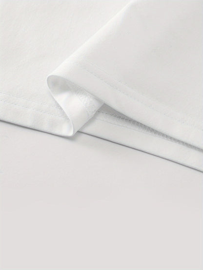 A Stylish Loose-Fitting White T-Shirt for Men with a Trendy Letter Print, Perfect for Casual Wear.